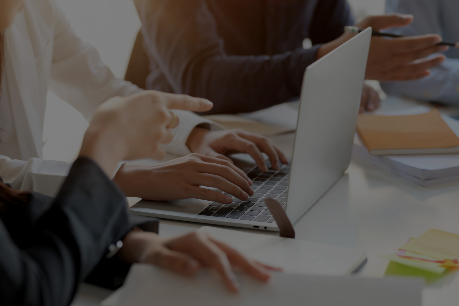 Meeting between client and CNC manufacturer